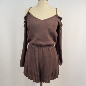 She + Sky Open Shoulder Romper Size Medium 3/4 Sleeve Ruffles Brown Vneck Lined